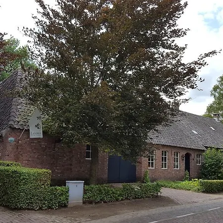 Landrop Hoogeloon